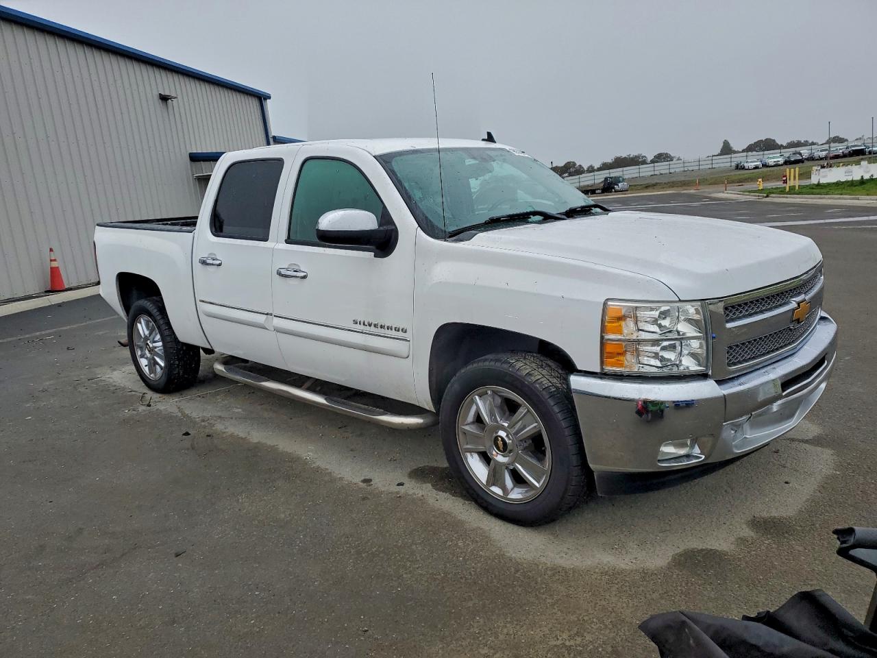 Chevrolet Silverado C1500 Lt Image 13