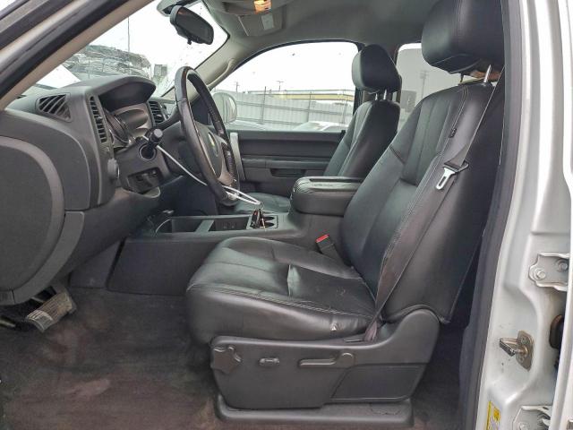 Chevrolet Silverado C1500 Lt Image 7