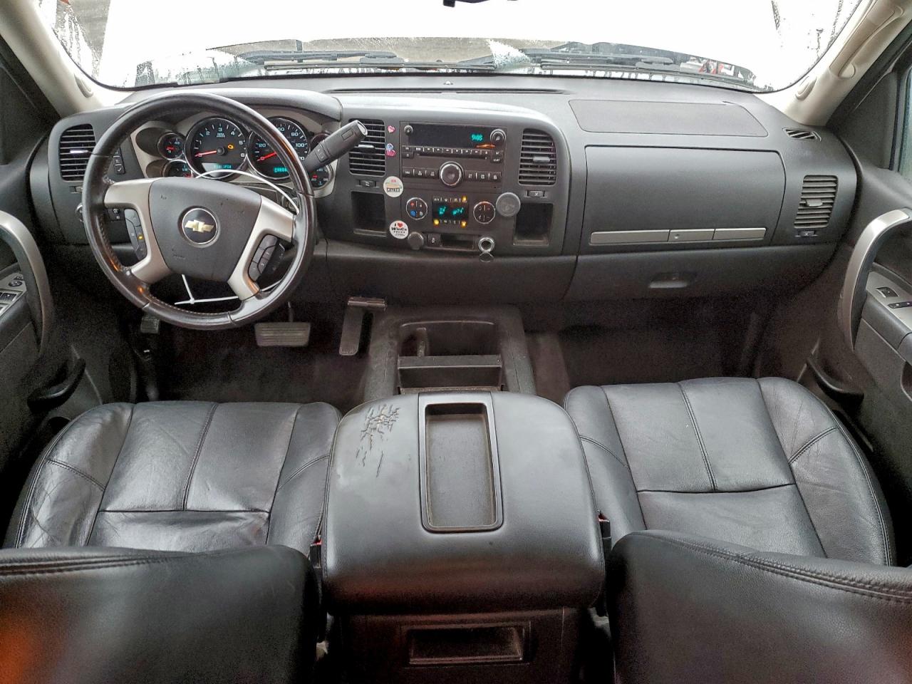 Chevrolet Silverado C1500 Lt Image 4