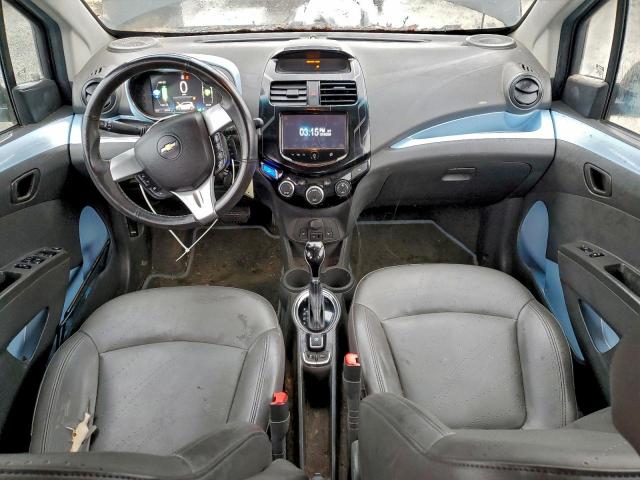 Chevrolet Spark 2lt Image 5