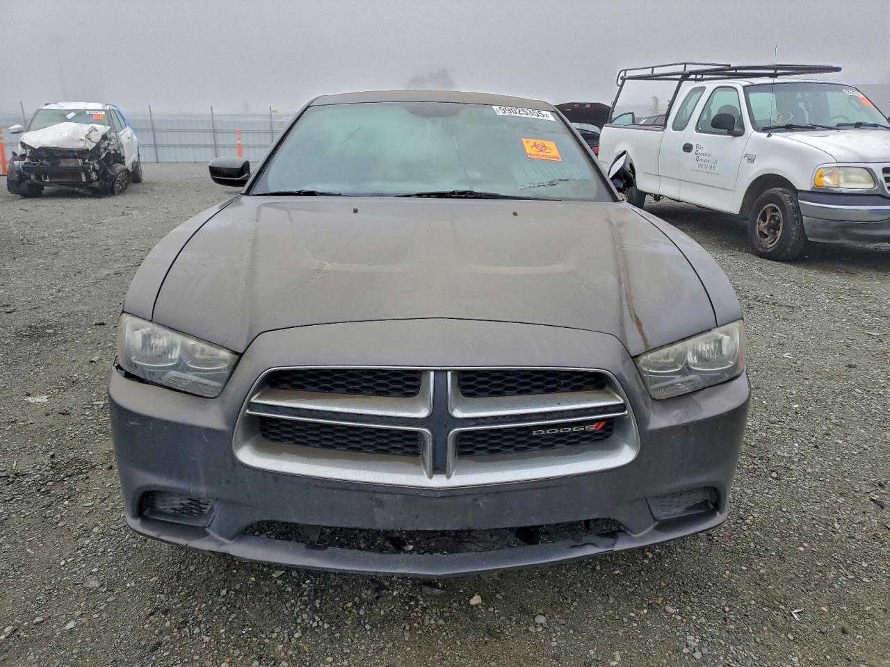 Dodge Charger Se Image 3