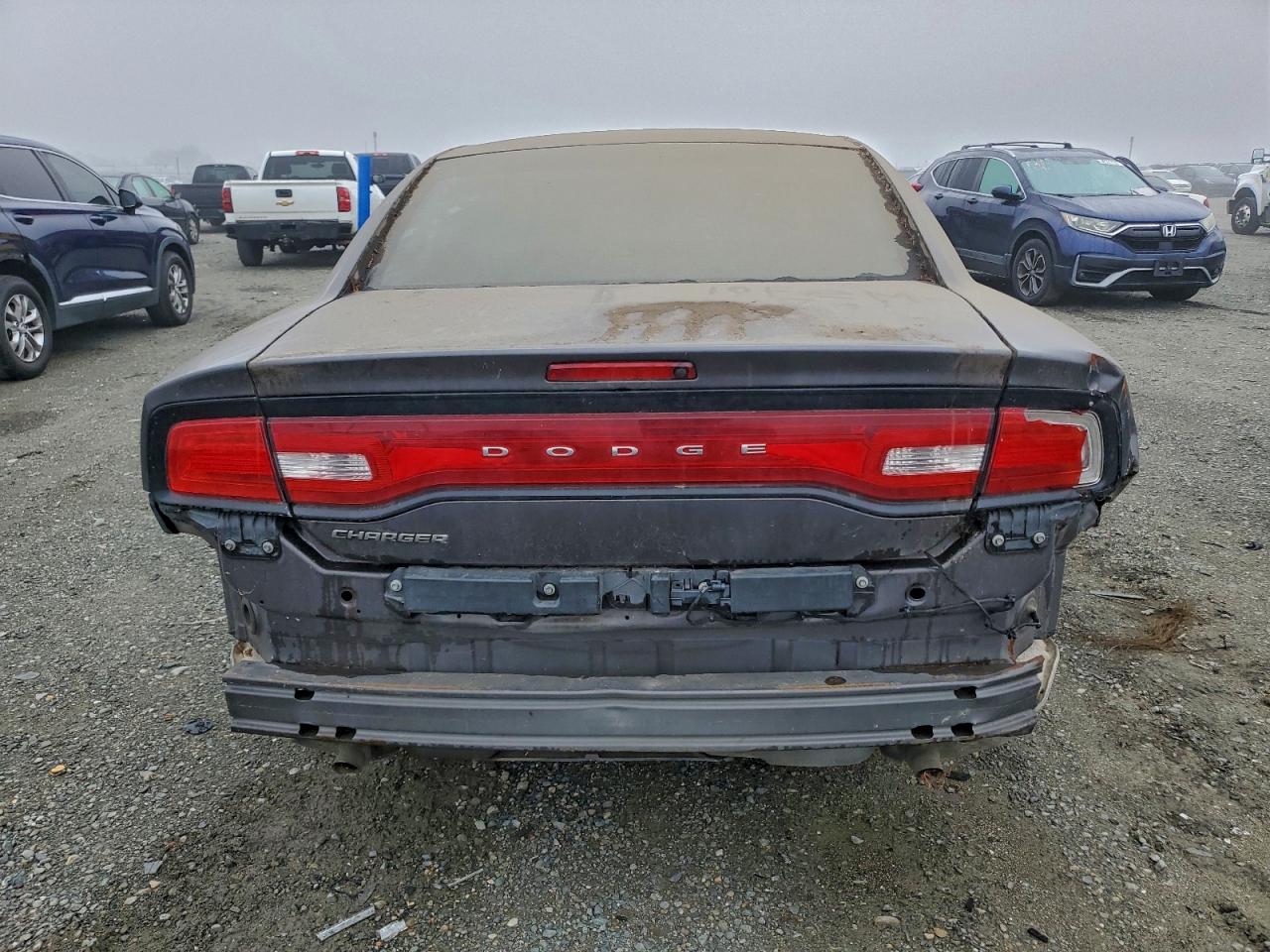 Dodge Charger Se Image 6