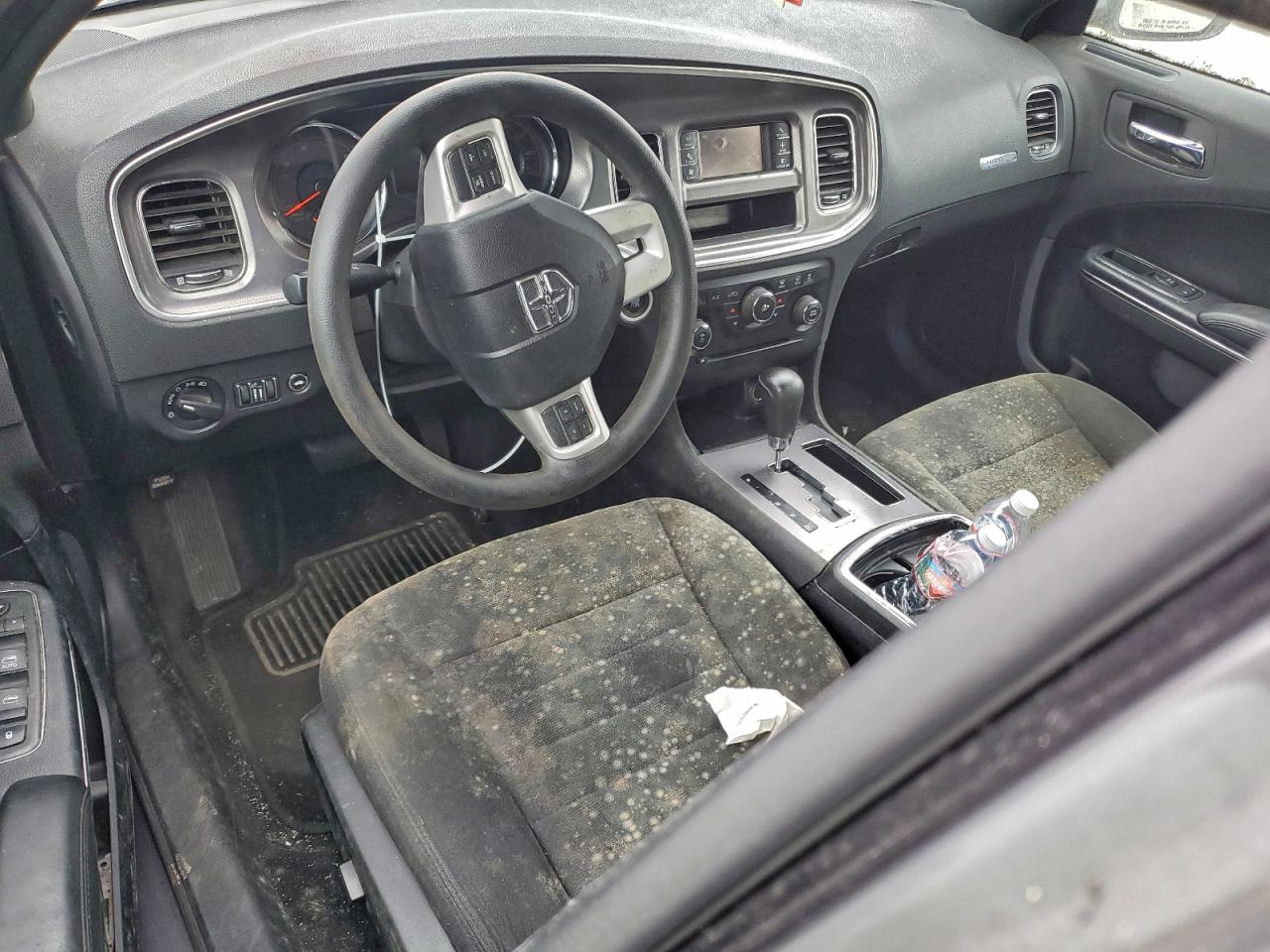 Dodge Charger Se Image 12