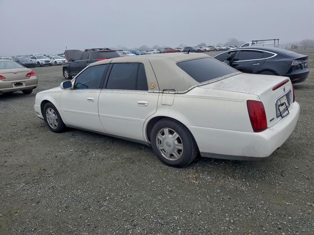 Cadillac DeVille Image 10
