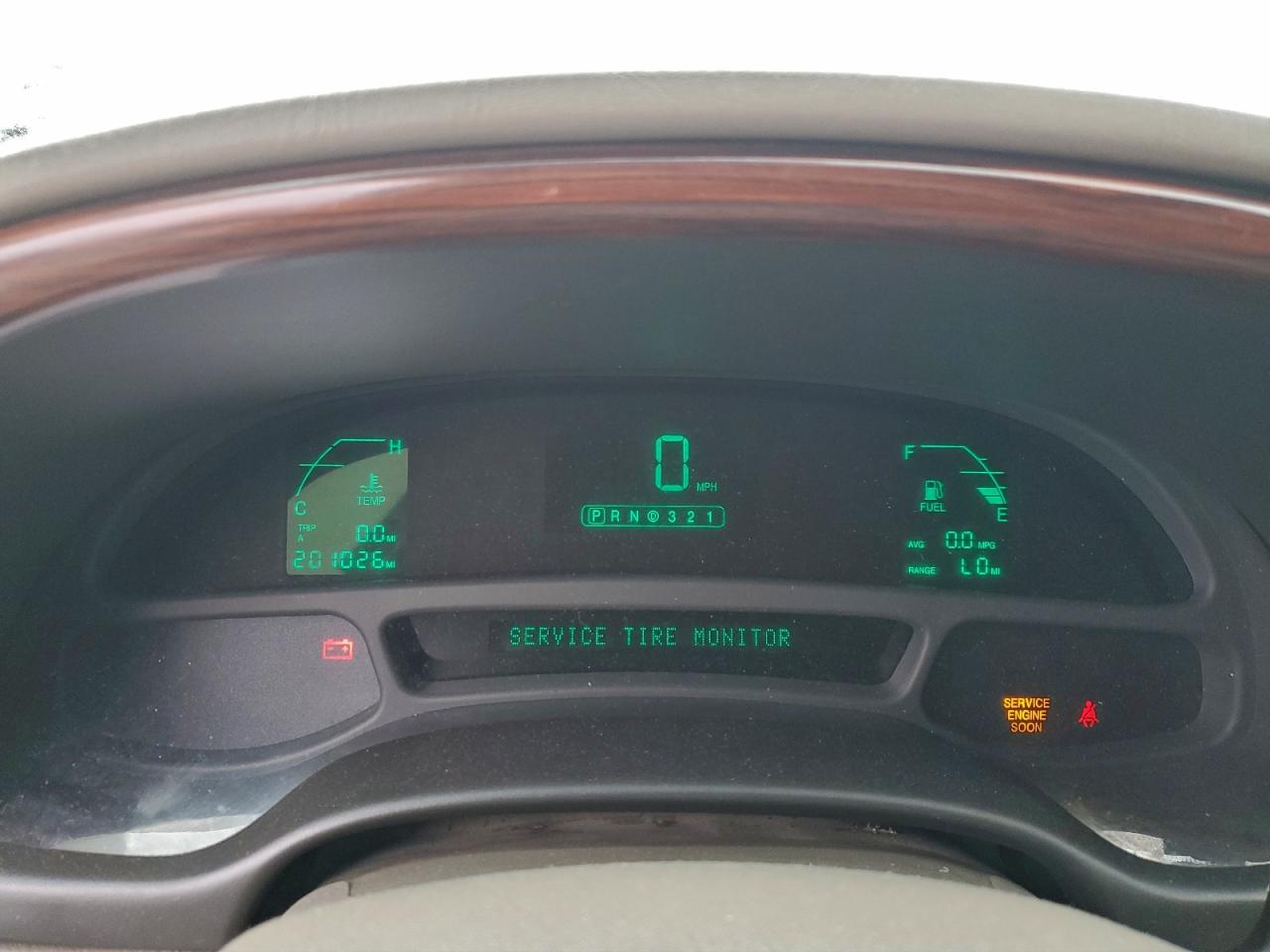 Cadillac DeVille Image 8