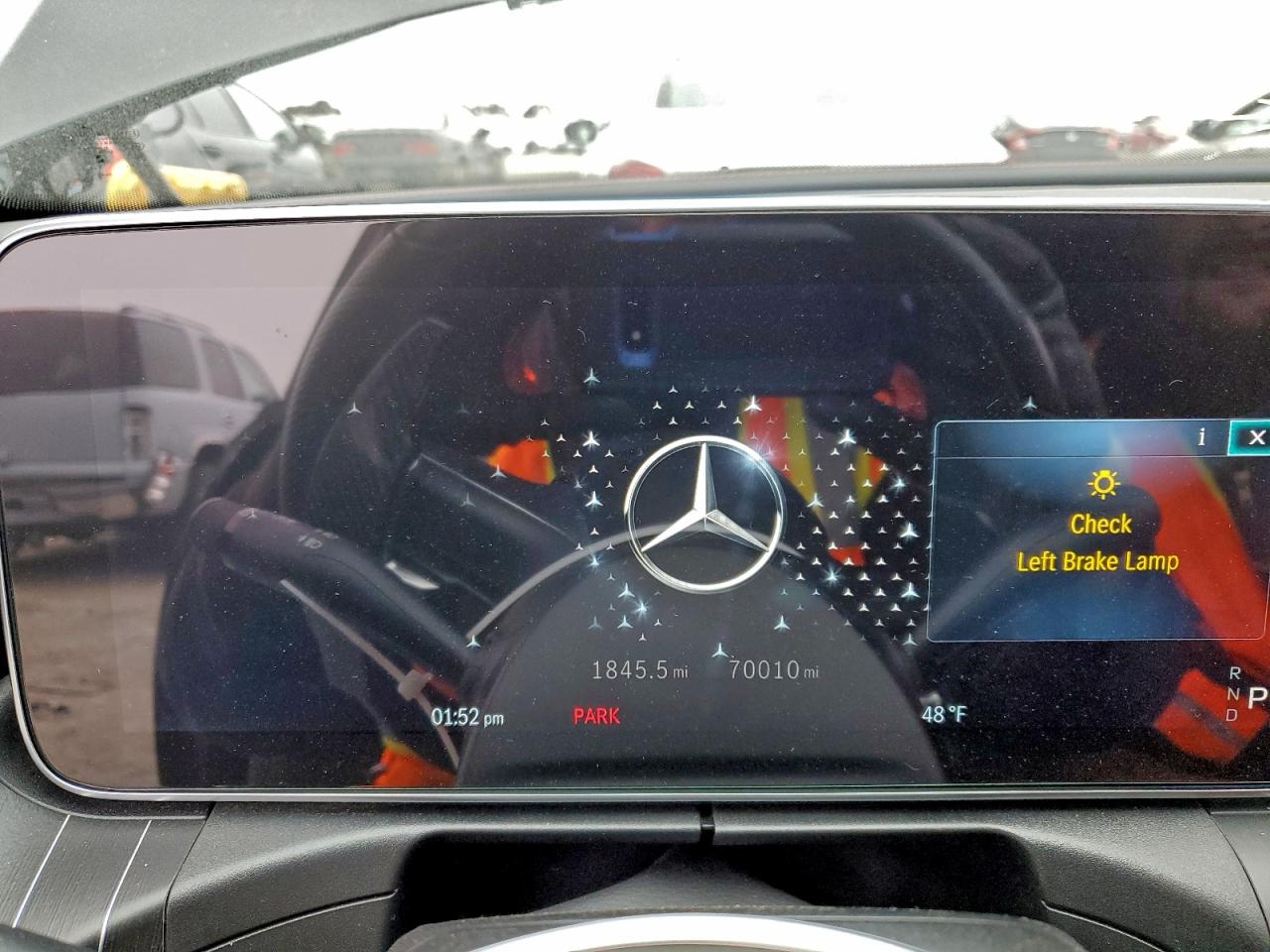 Mercedes-Benz C-Class 300 Image 11