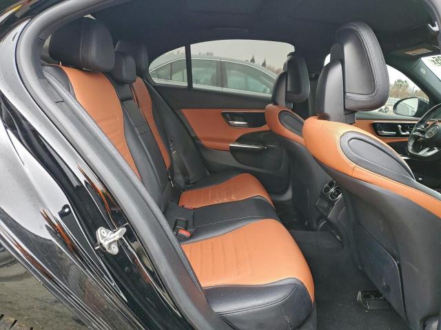 Mercedes-Benz C-Class 300 Image 13