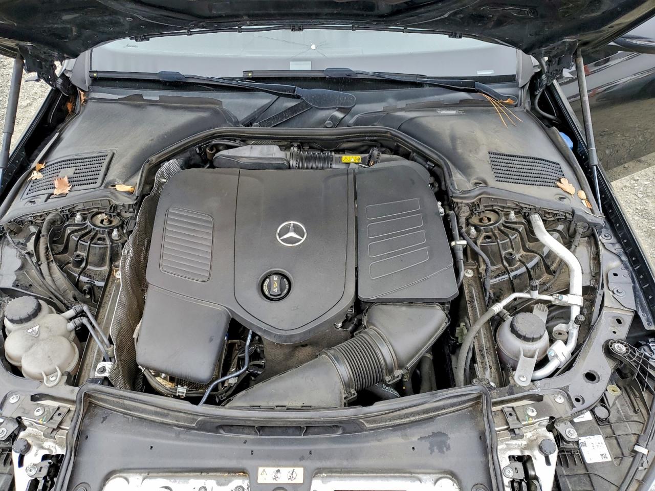 Mercedes-Benz C-Class 300 Image 7
