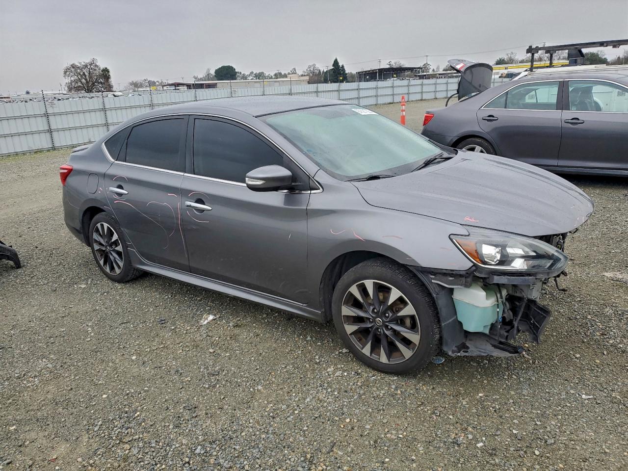 Nissan Sentra S Image 3