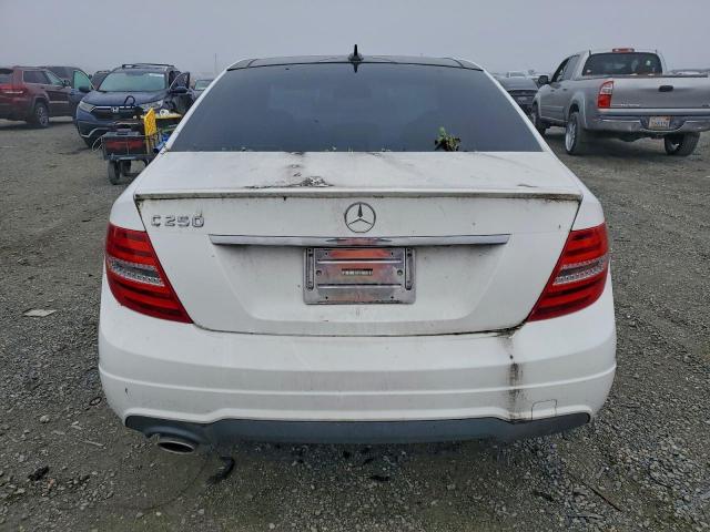 Mercedes-Benz C-Class 250 Image 5