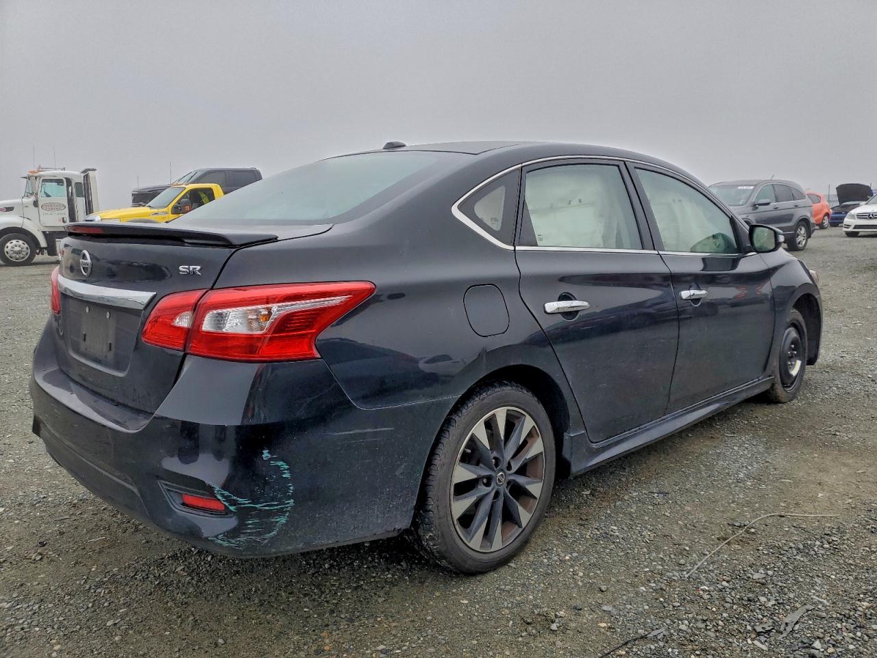 Nissan Sentra S Image 6