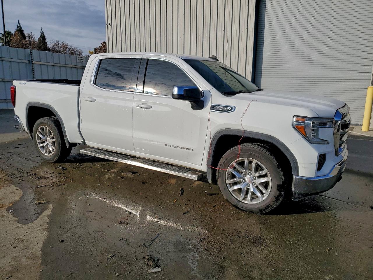 GMC Sierra K1500 Sle Image 4