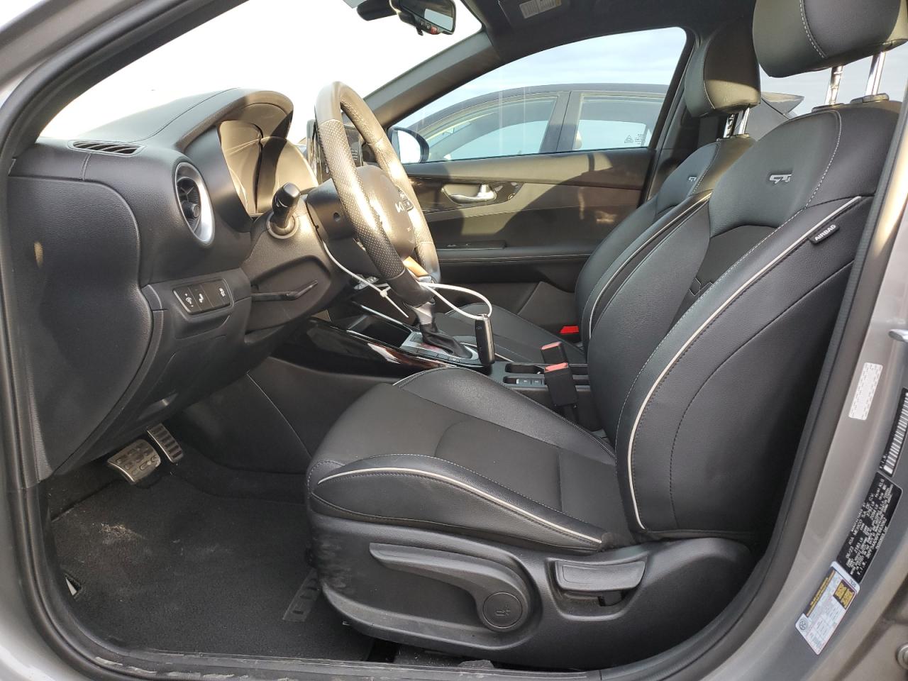 Kia Forte Gt Line Image 11