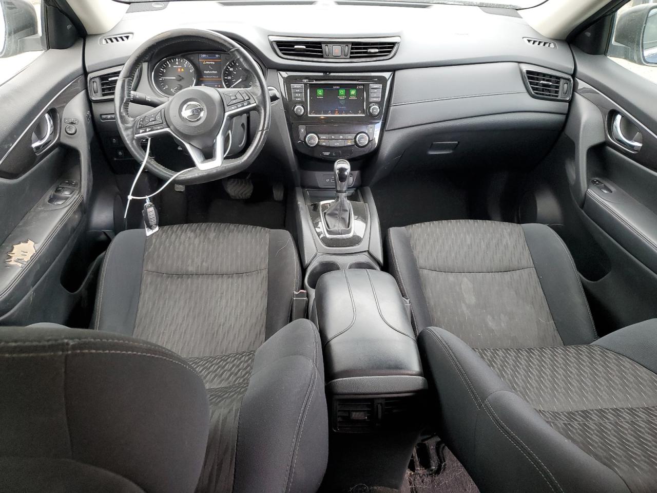 Nissan Rogue S Image 8