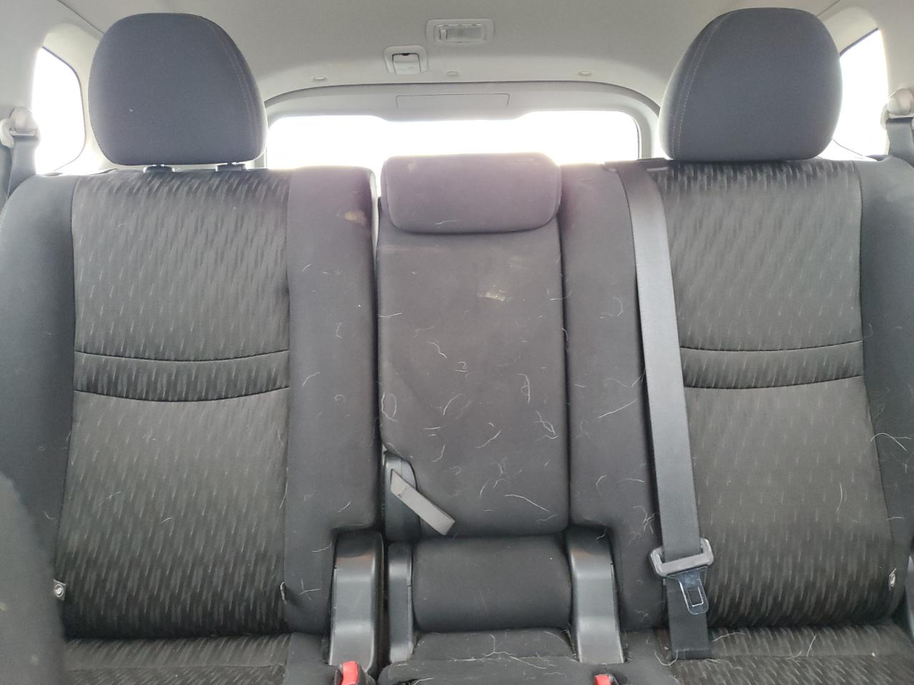 Nissan Rogue S Image 11