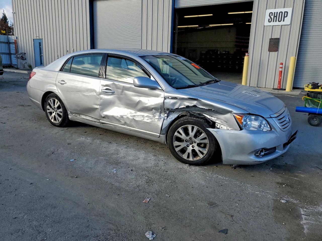 Toyota Avalon Xl Image 5