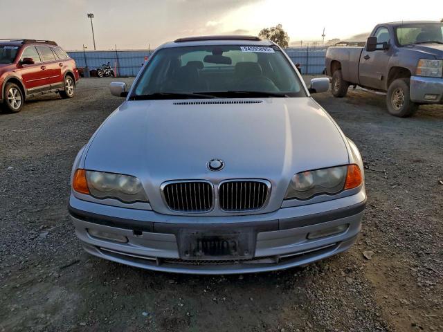 BMW 3 Series I Image 7