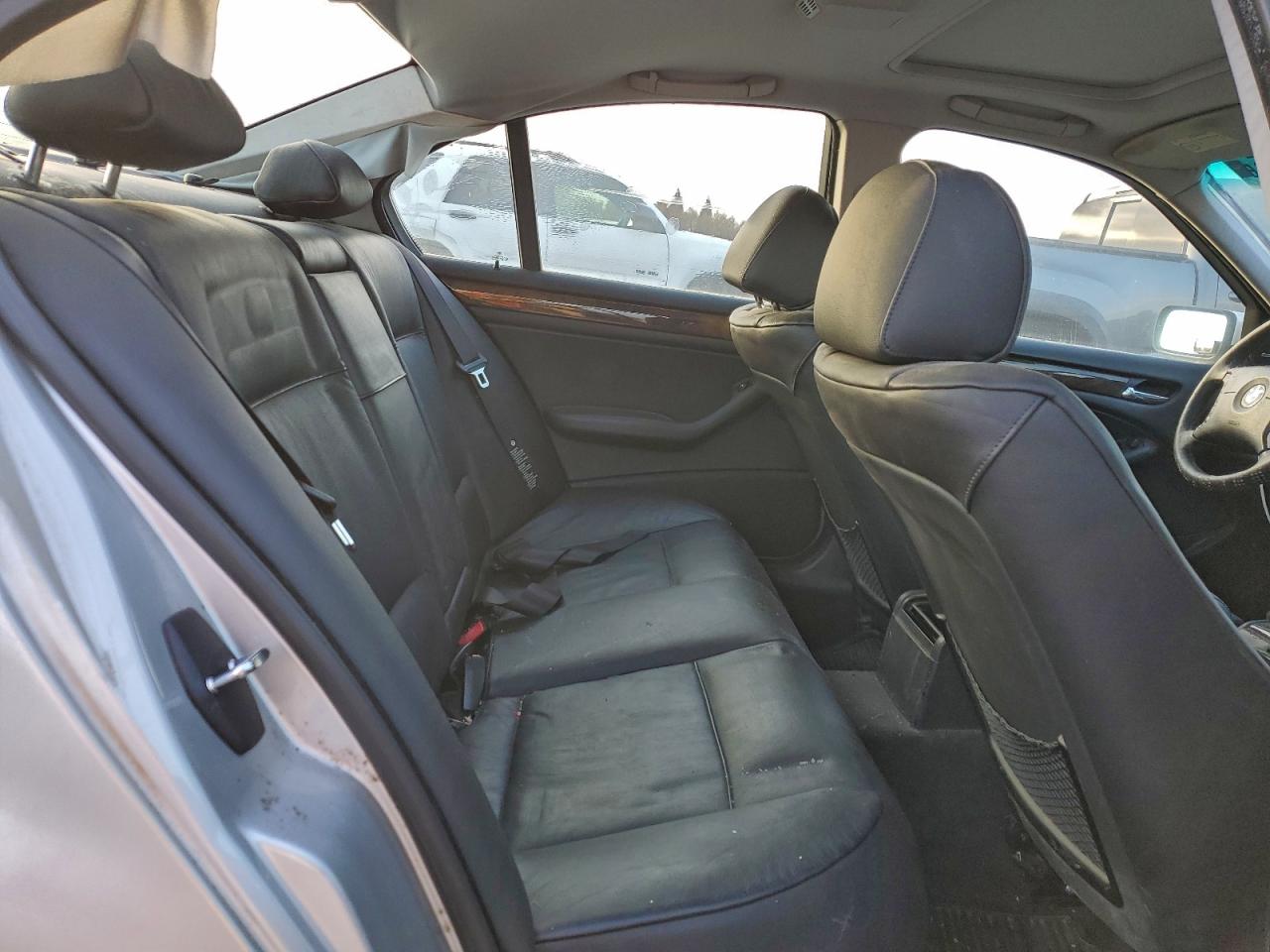 BMW 3 Series I Image 5