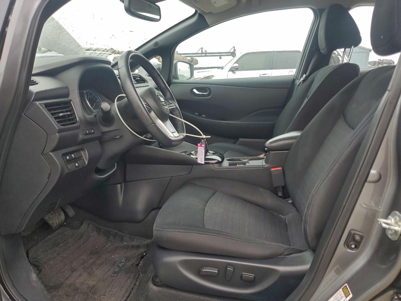 Nissan LEAF S Image 4