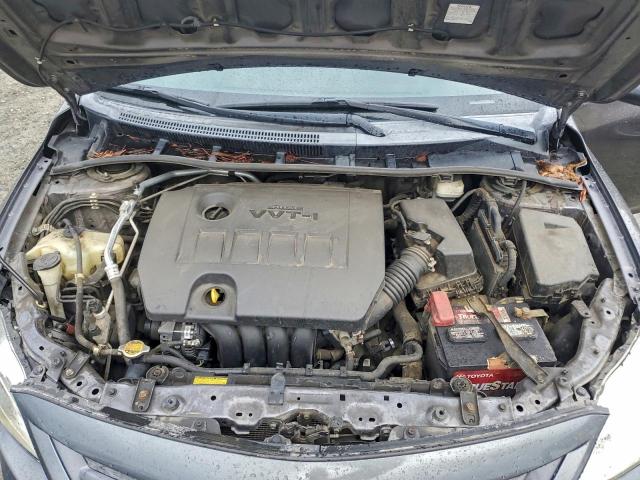 Toyota Corolla Base Image 7