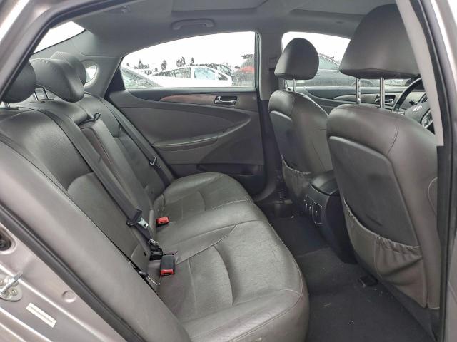 Hyundai SONATA Hybrid Image 12