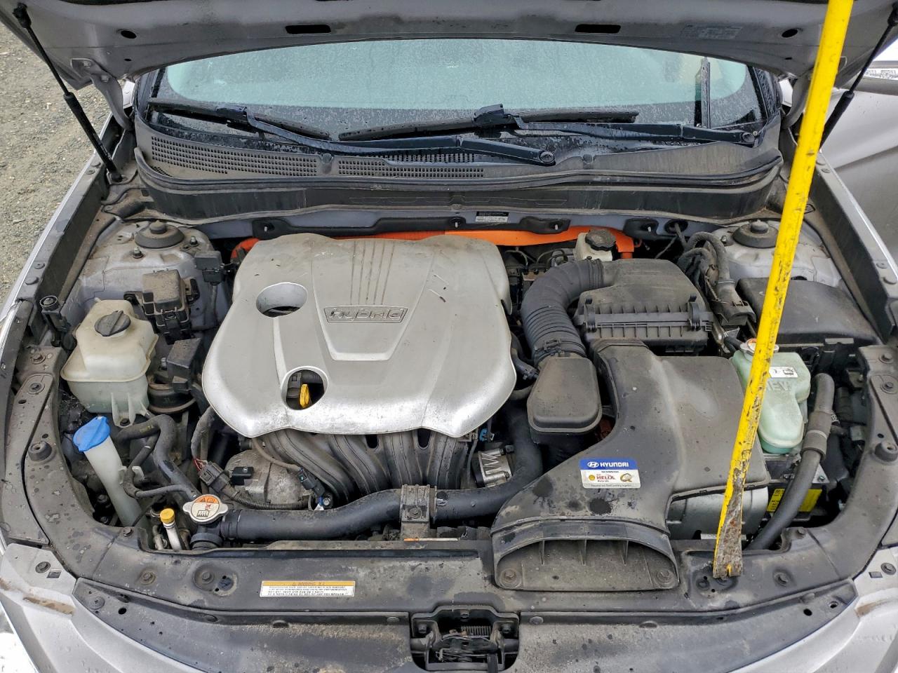 Hyundai SONATA Hybrid Image 8