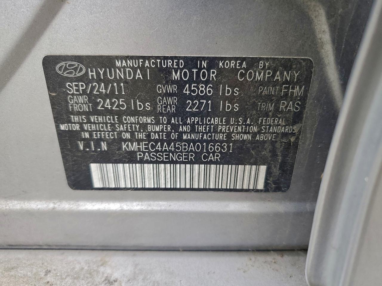 Hyundai SONATA Hybrid Image 11