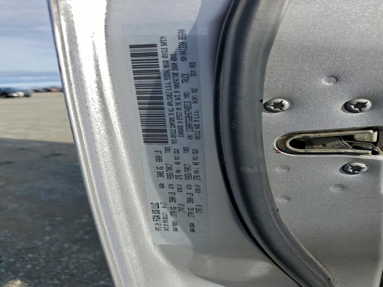 Ram 1500 Slt Image 3