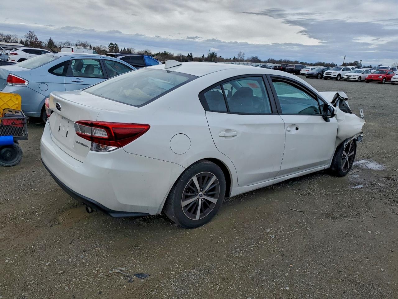 Subaru Impreza Premium Image 5