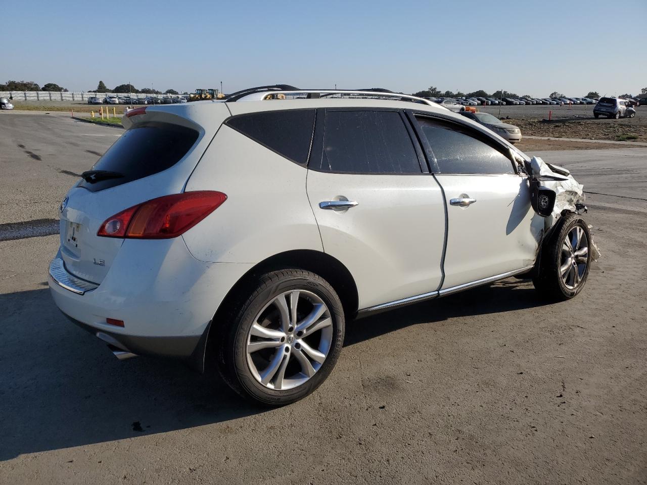 Nissan Murano S Image 5