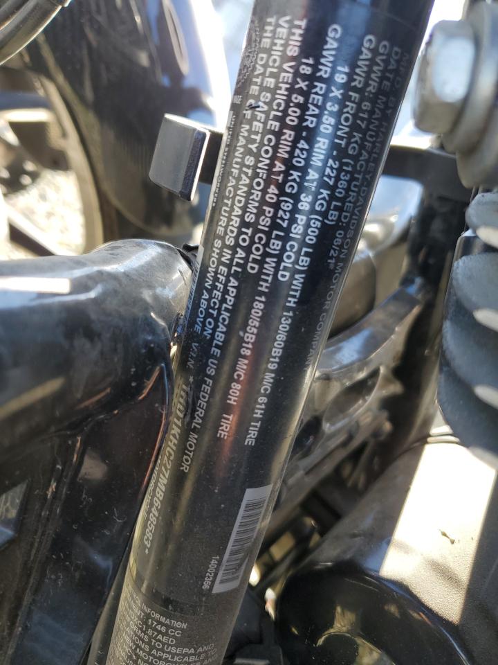 Harley-Davidson Fl Image 3