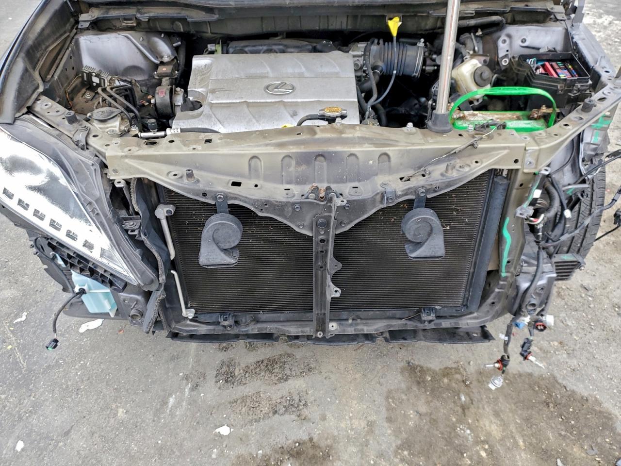 Lexus RX 350 Base Image 10