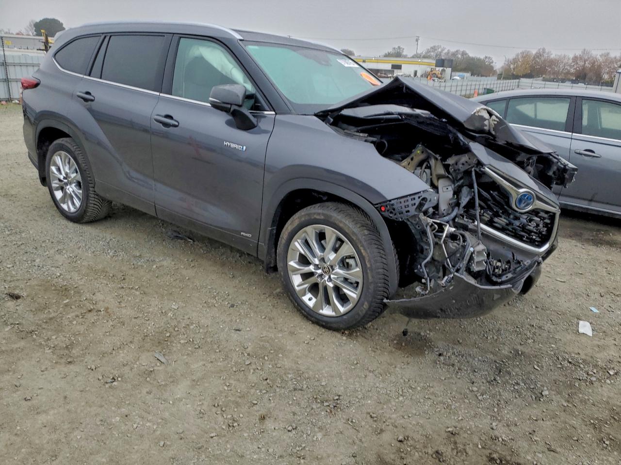 Toyota Highlander Hybrid Limited Image 7