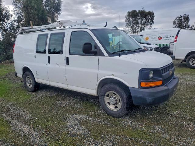Chevrolet Express Image 3
