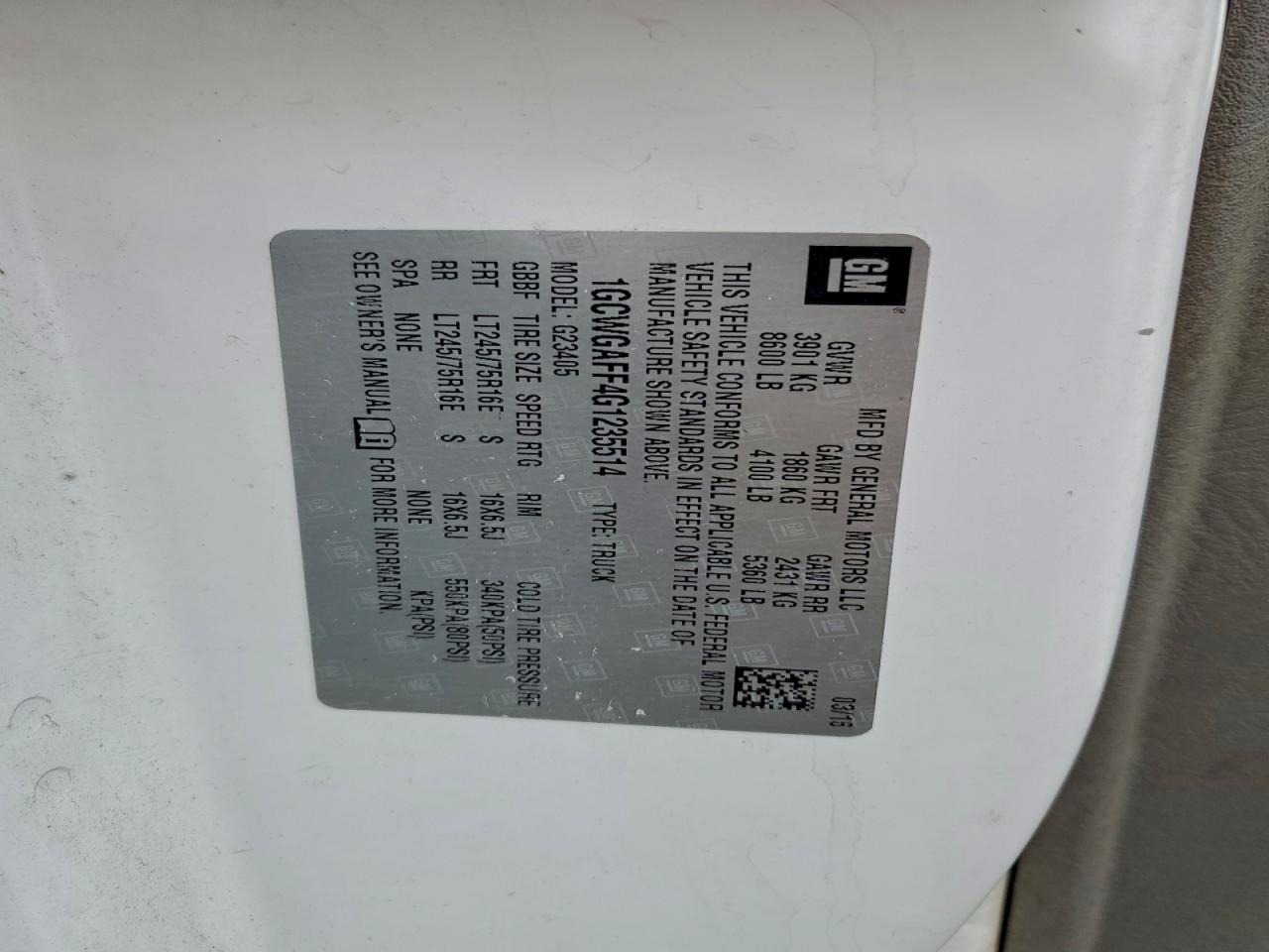 Chevrolet Express Image 12