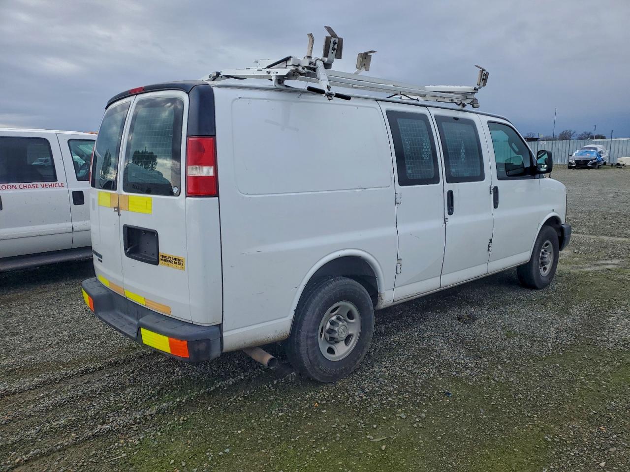 Chevrolet Express Image 5