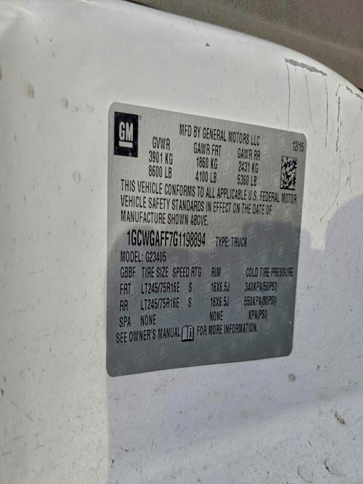 Chevrolet Express Image 8