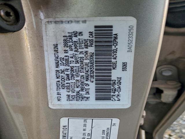 Toyota Camry Le Image 5