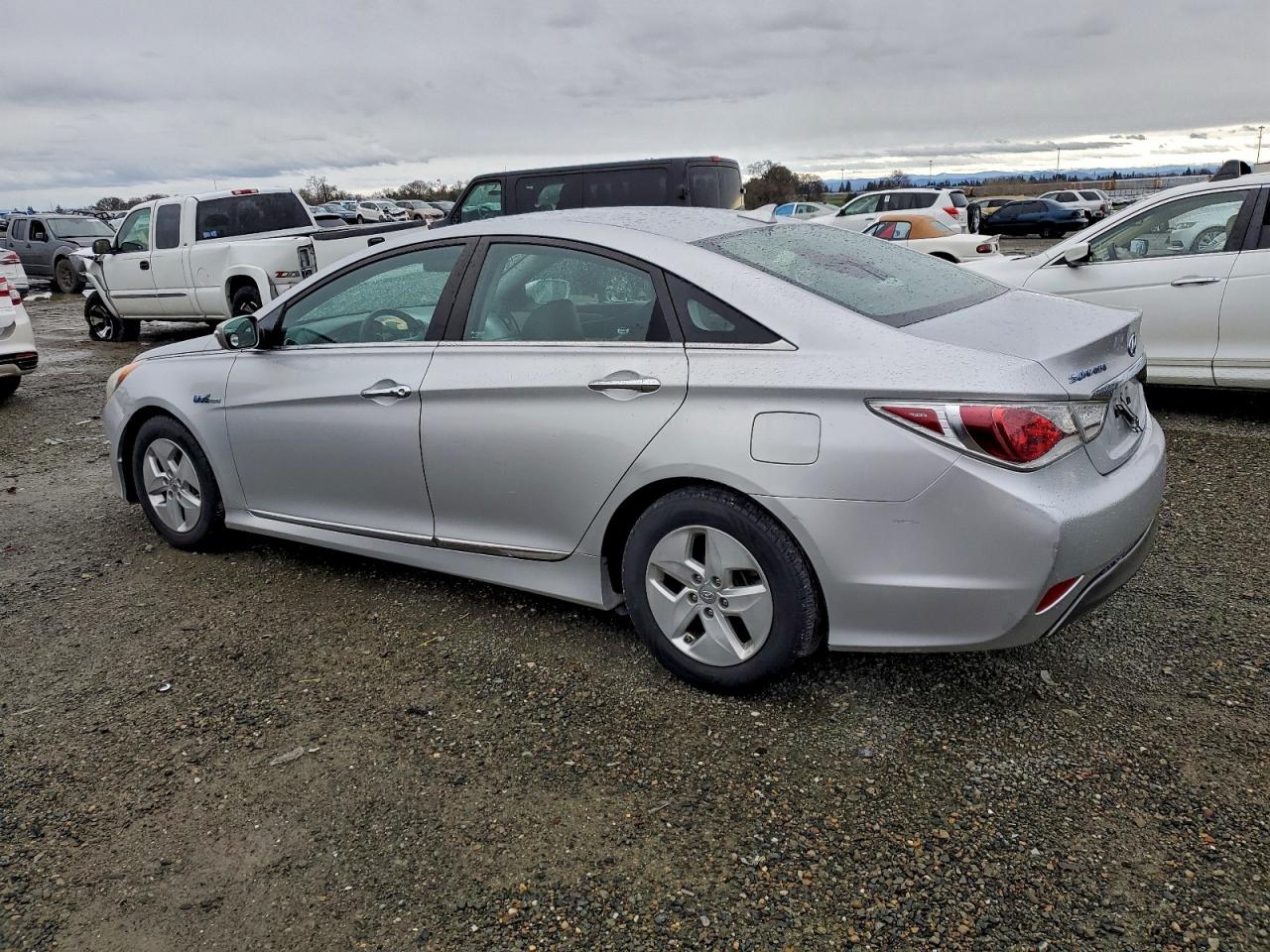 Hyundai SONATA Hybrid Image 4