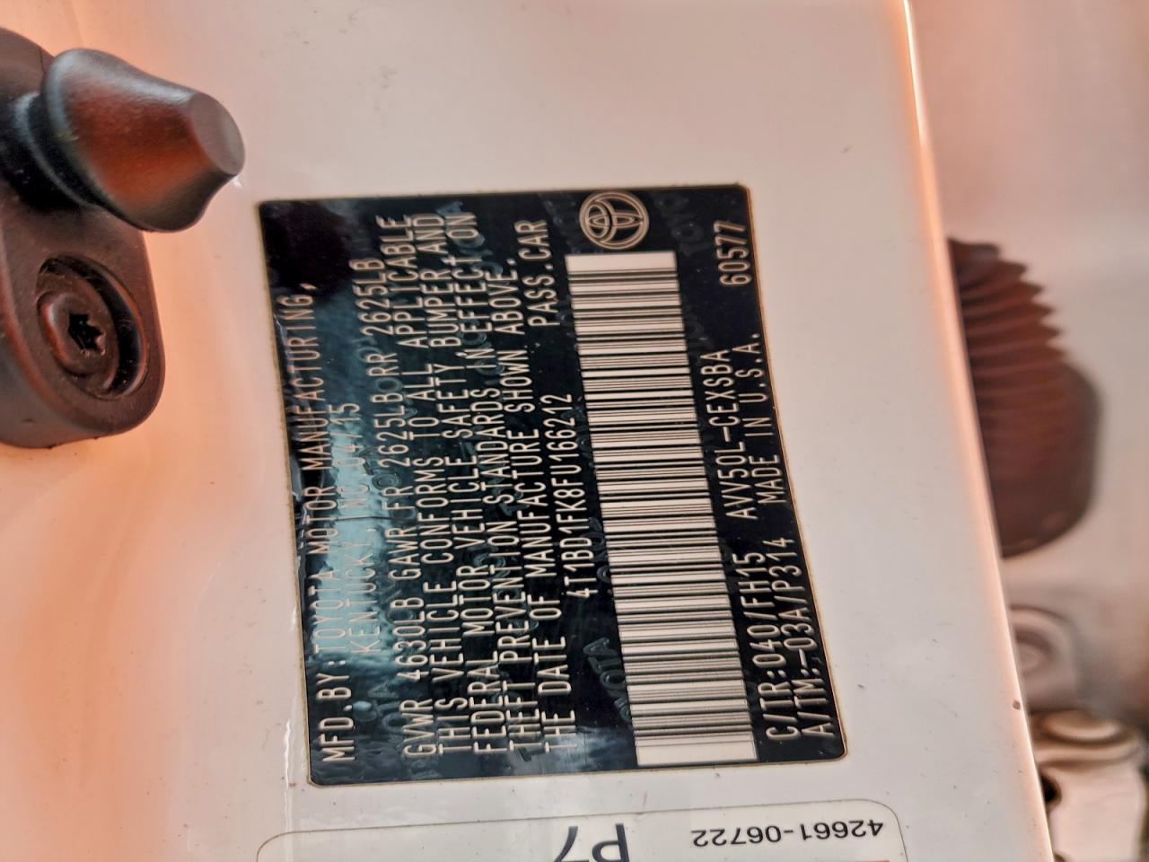 Toyota Camry Hybrid Image 10