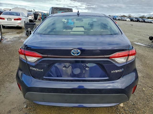 Toyota Corolla Le Image 12