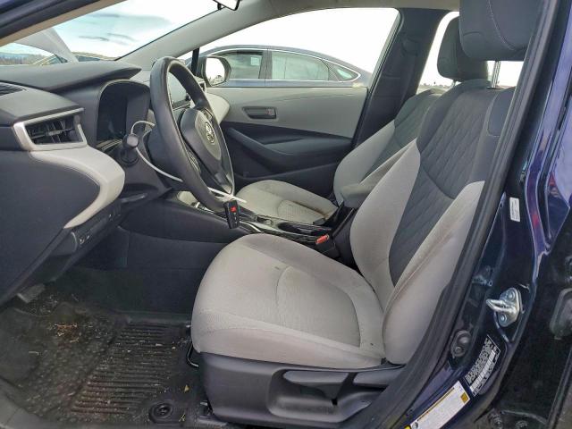 Toyota Corolla Le Image 6