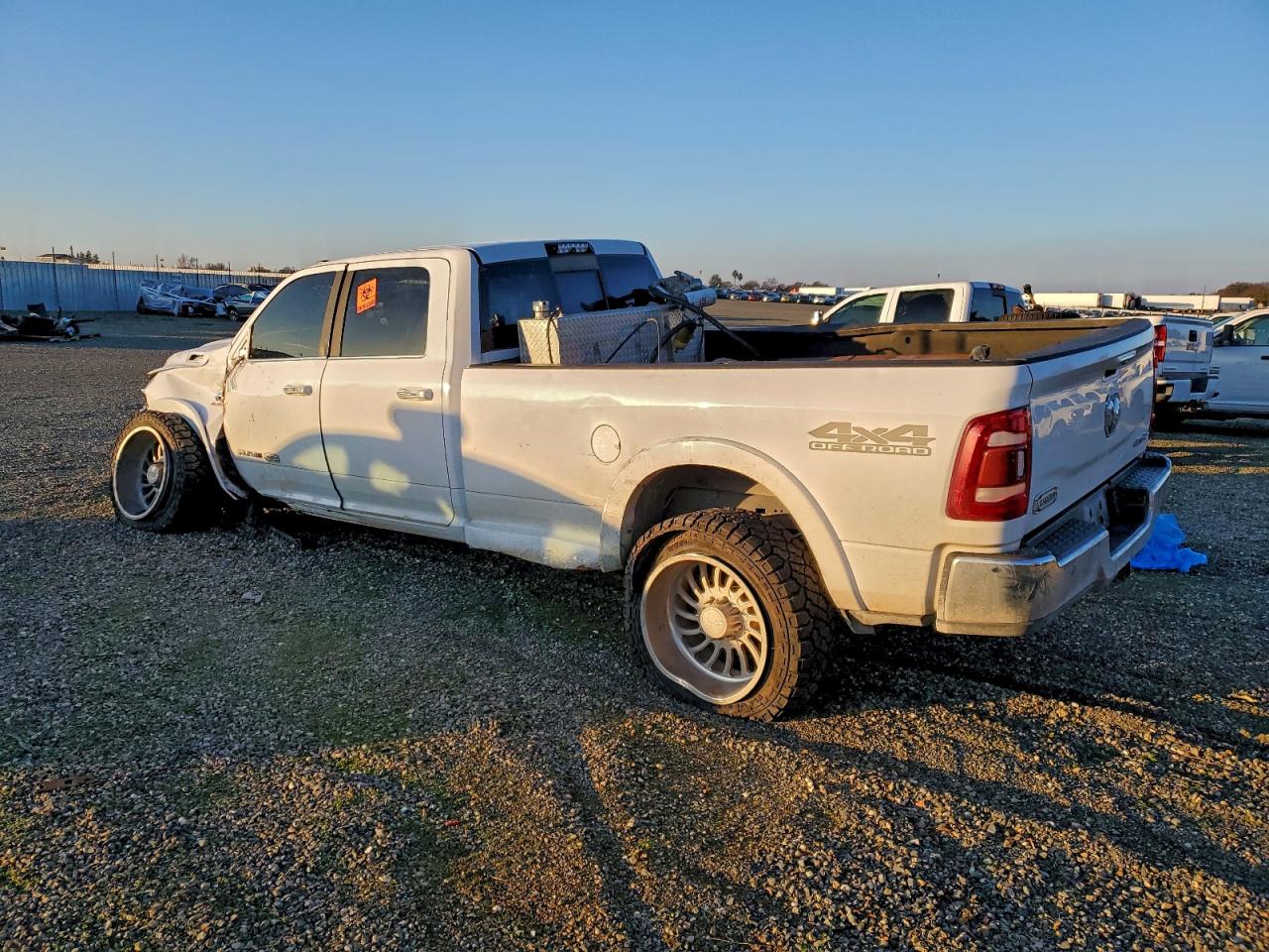 Ram 2500 Longhorn Image 12