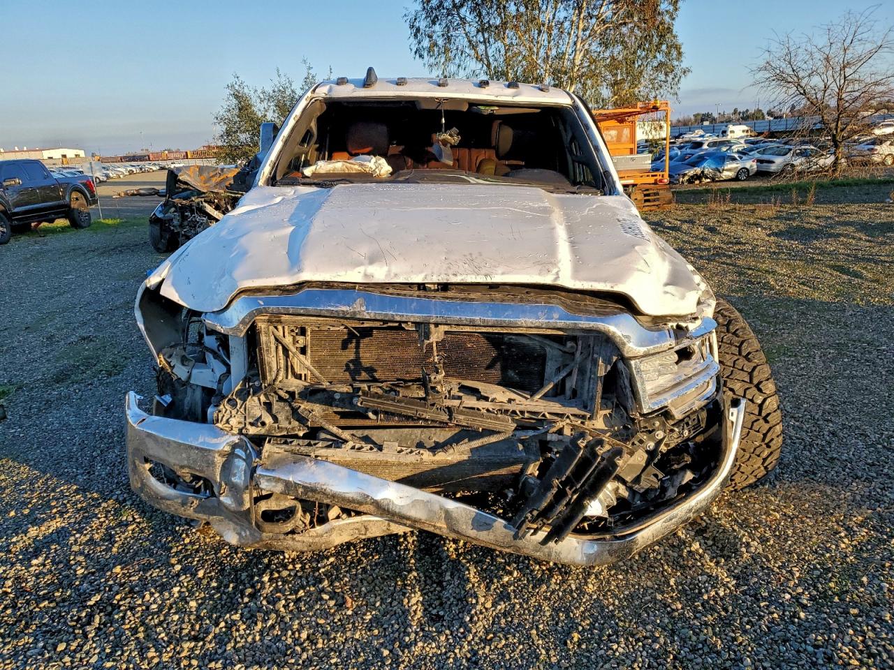 Ram 2500 Longhorn Image 6