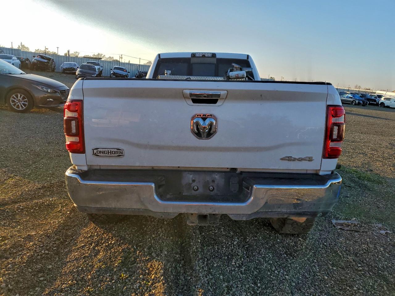 Ram 2500 Longhorn Image 5