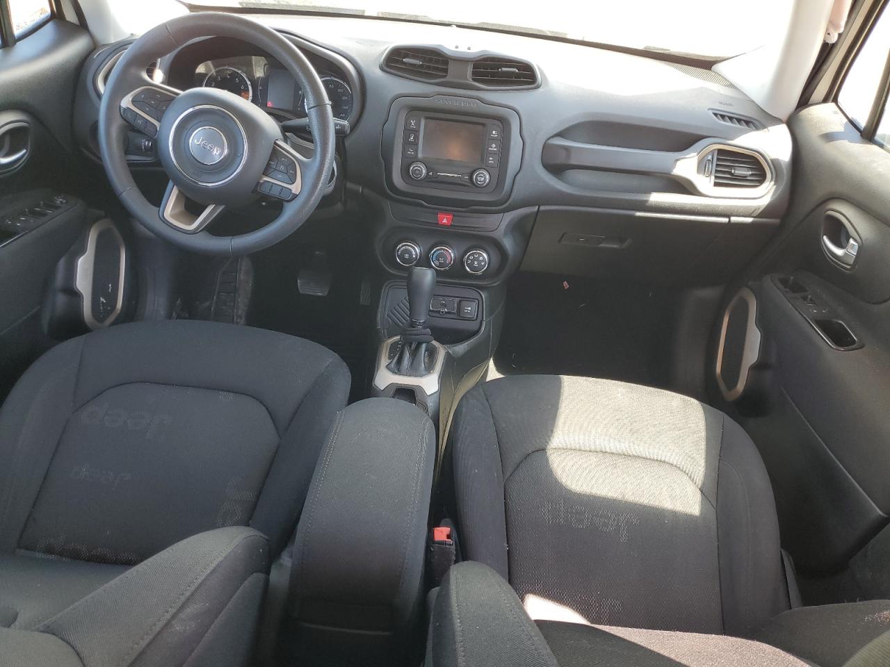 Jeep Renegade Sport Image 13