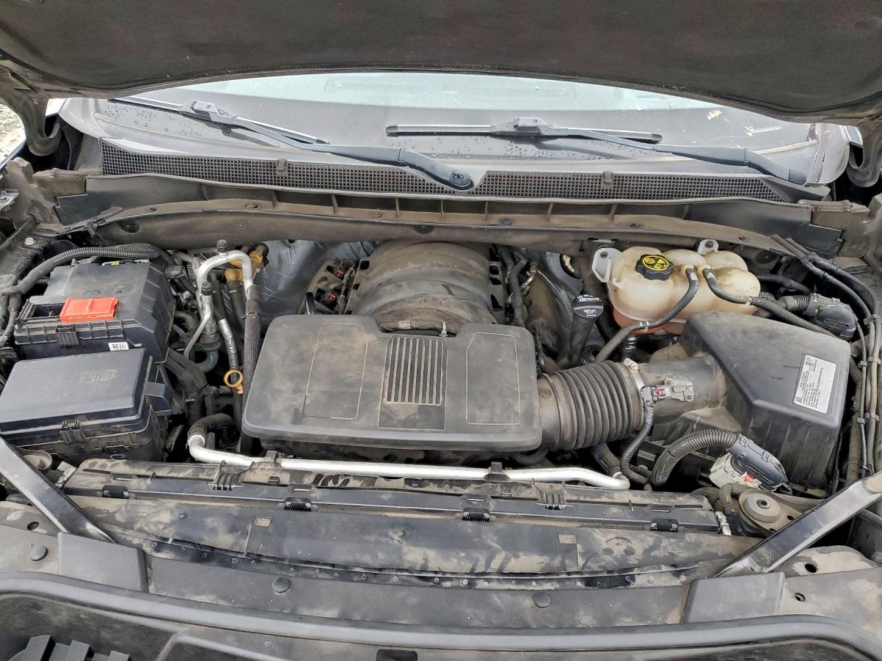 Chevrolet Suburban C1500 Lt Image 13