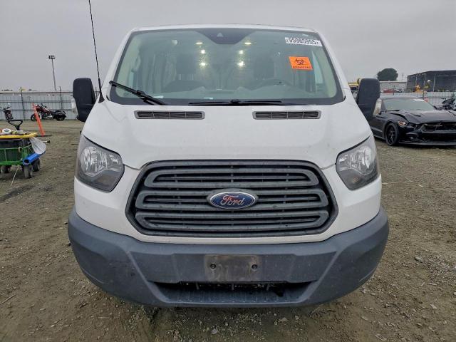 Ford Transit T-150 Image 2