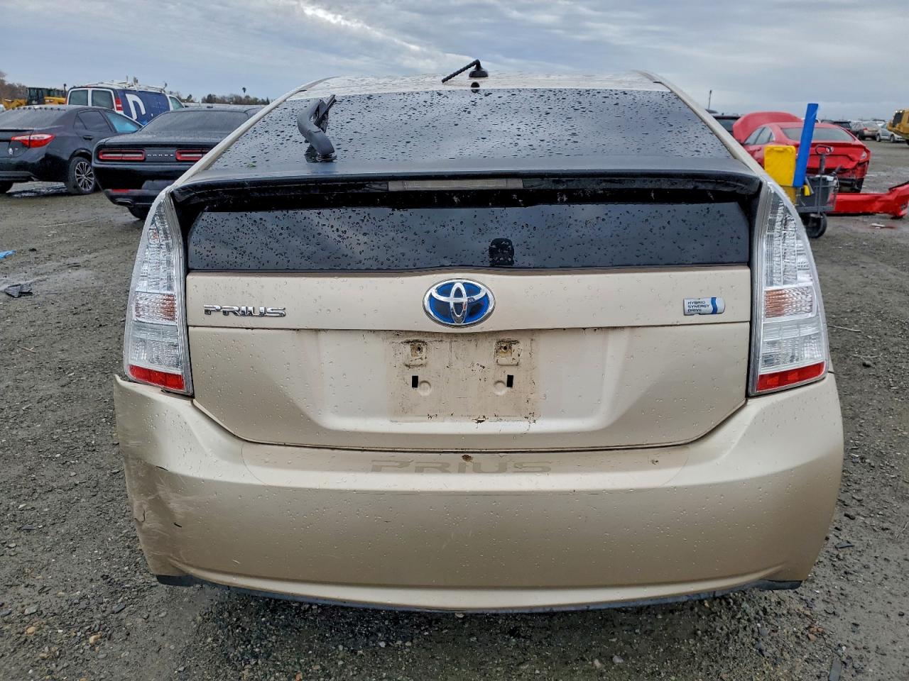 Toyota Prius Image 11