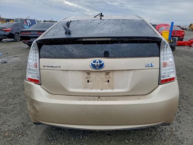 Toyota Prius Image 11